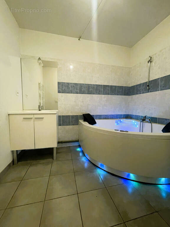 Appartement à TENCIN