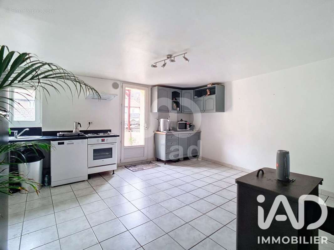 Maison 113 m² à Raon-L'etape  - photo 3