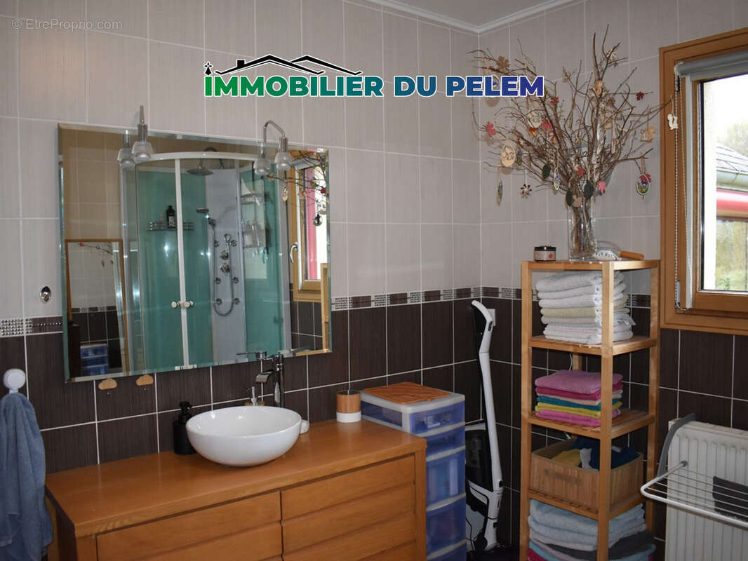 Maison à GLOMEL