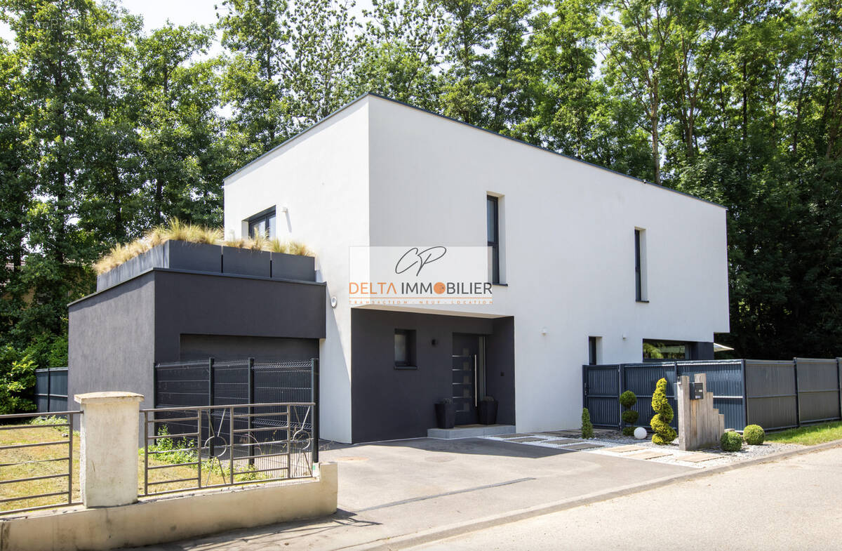 Maison à FROENINGEN