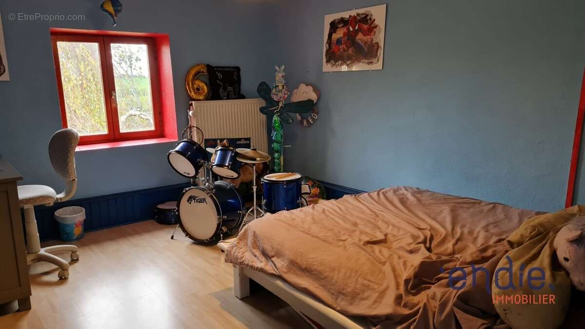 Maison à LA PETITE-MARCHE