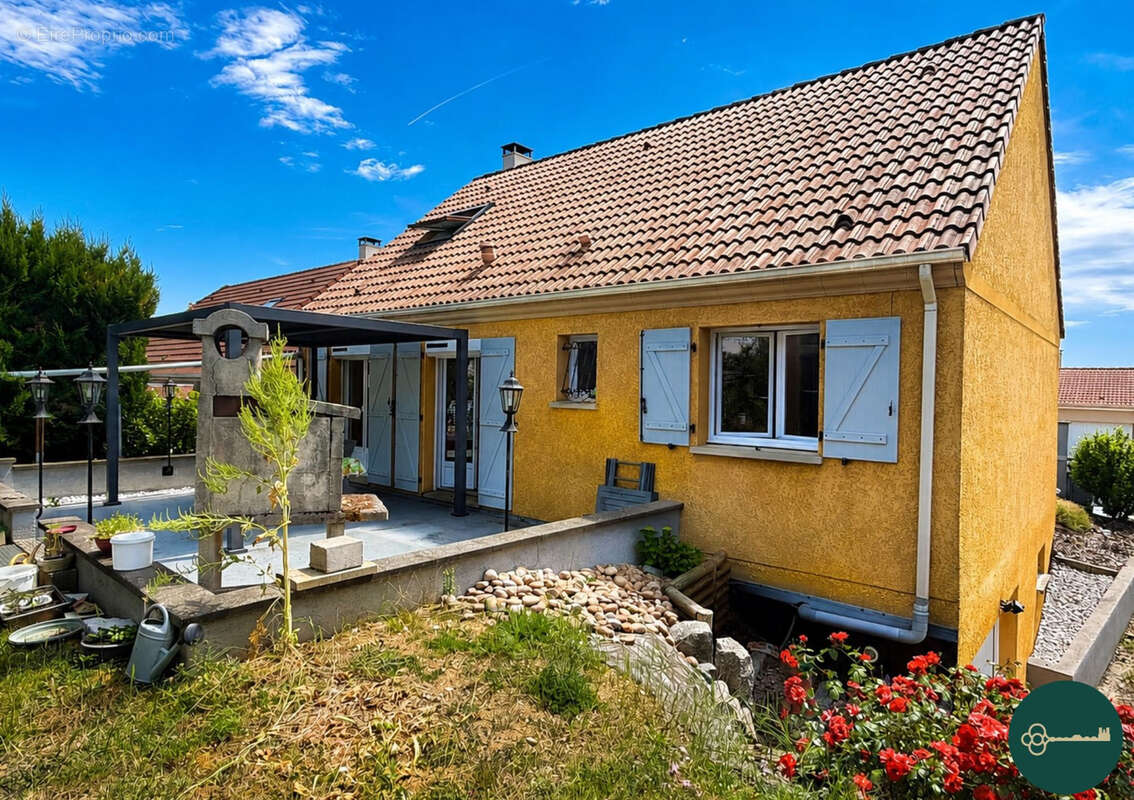 Maison à ECROUVES