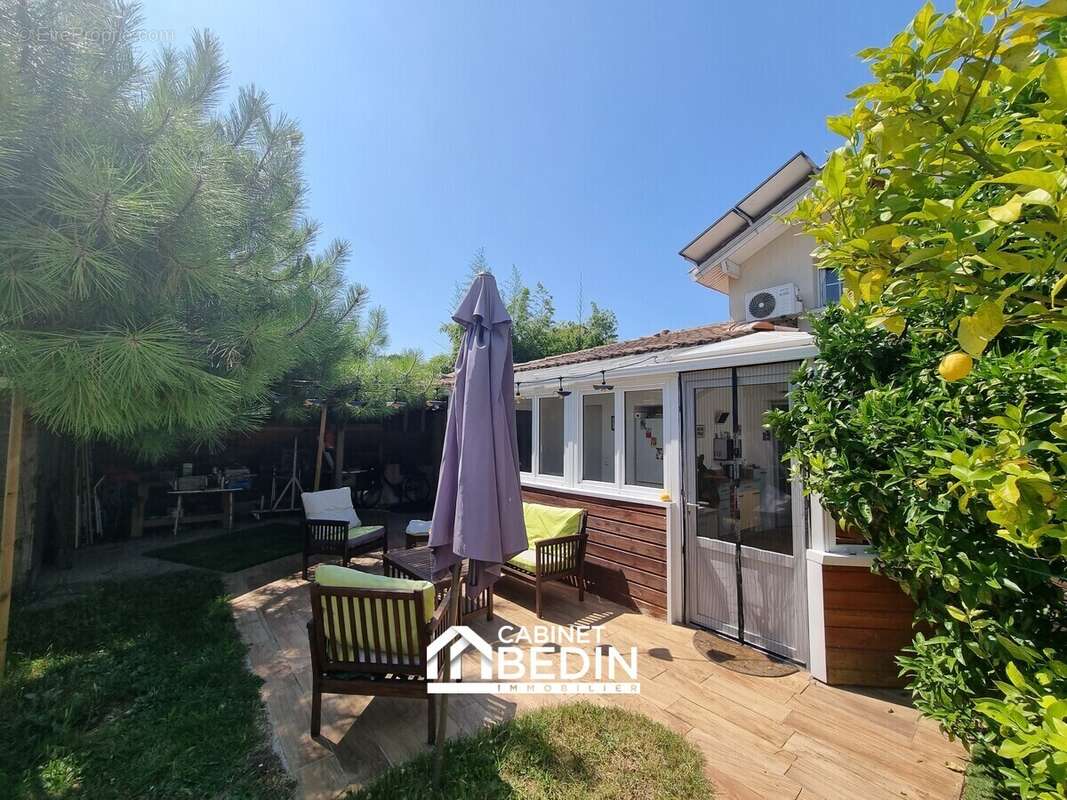 Maison 188 m² à Begles  - photo 4