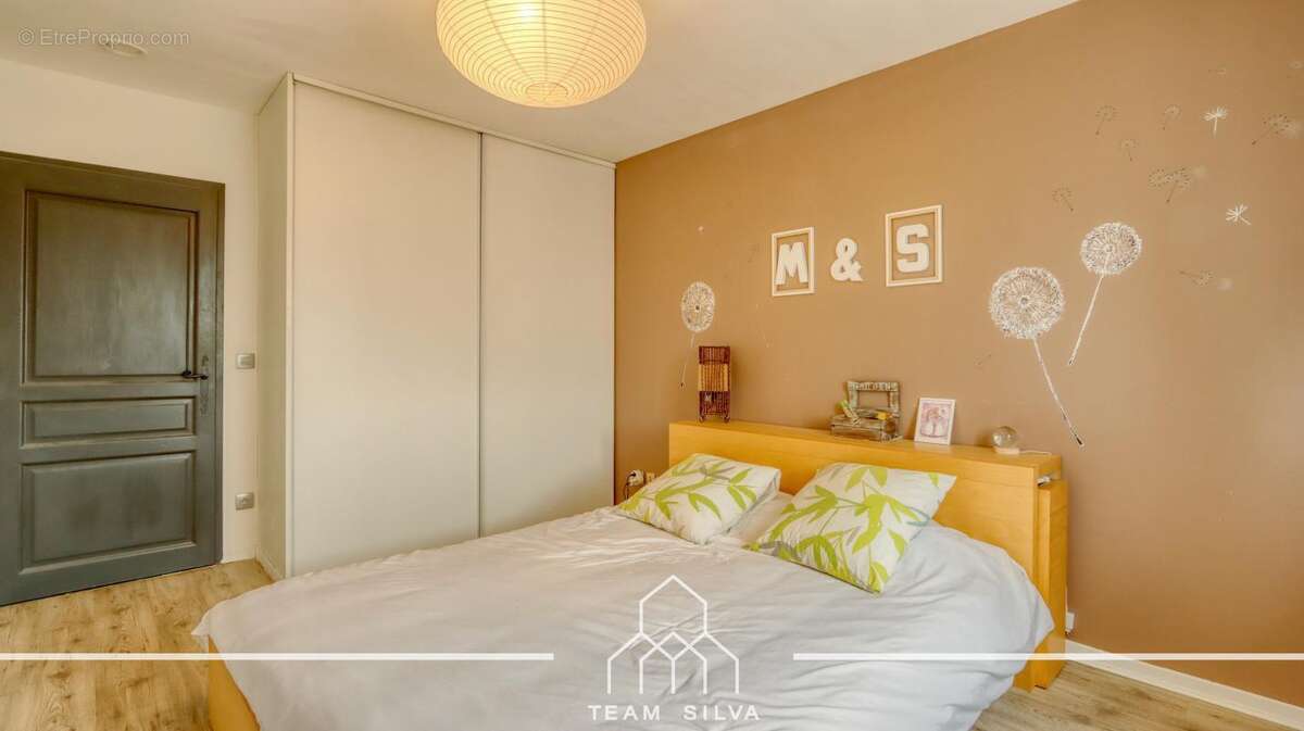 Maison à SAINT-QUENTIN-FALLAVIER