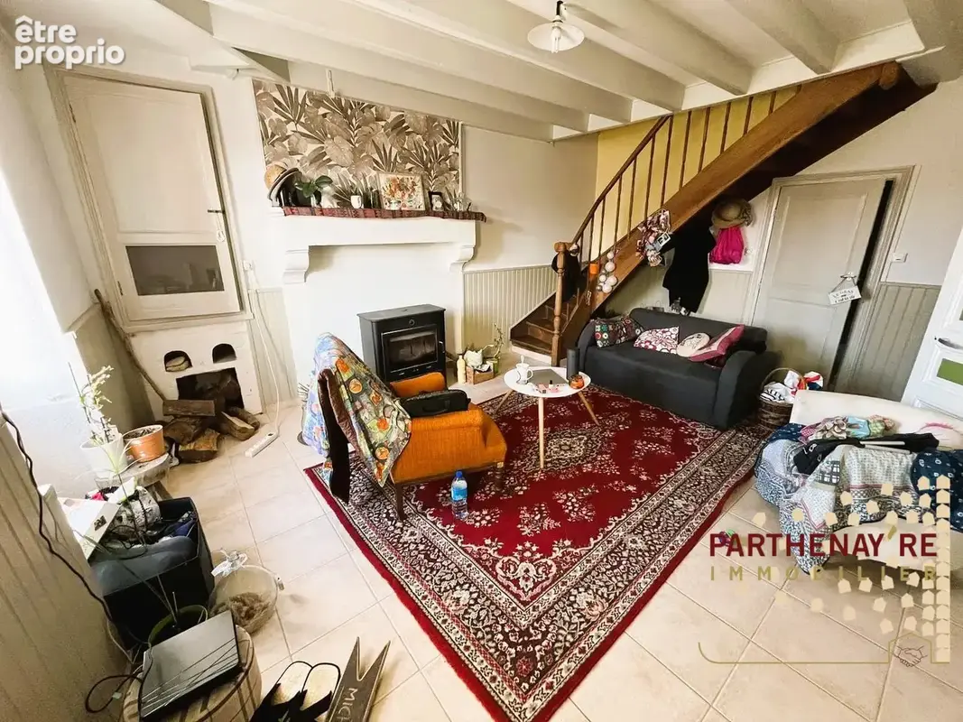 Maison 206 m² à La Ferriere-En-Parthenay  - photo 9