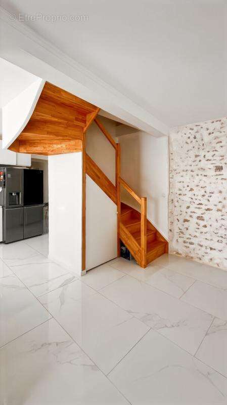 Maison à MALESHERBES