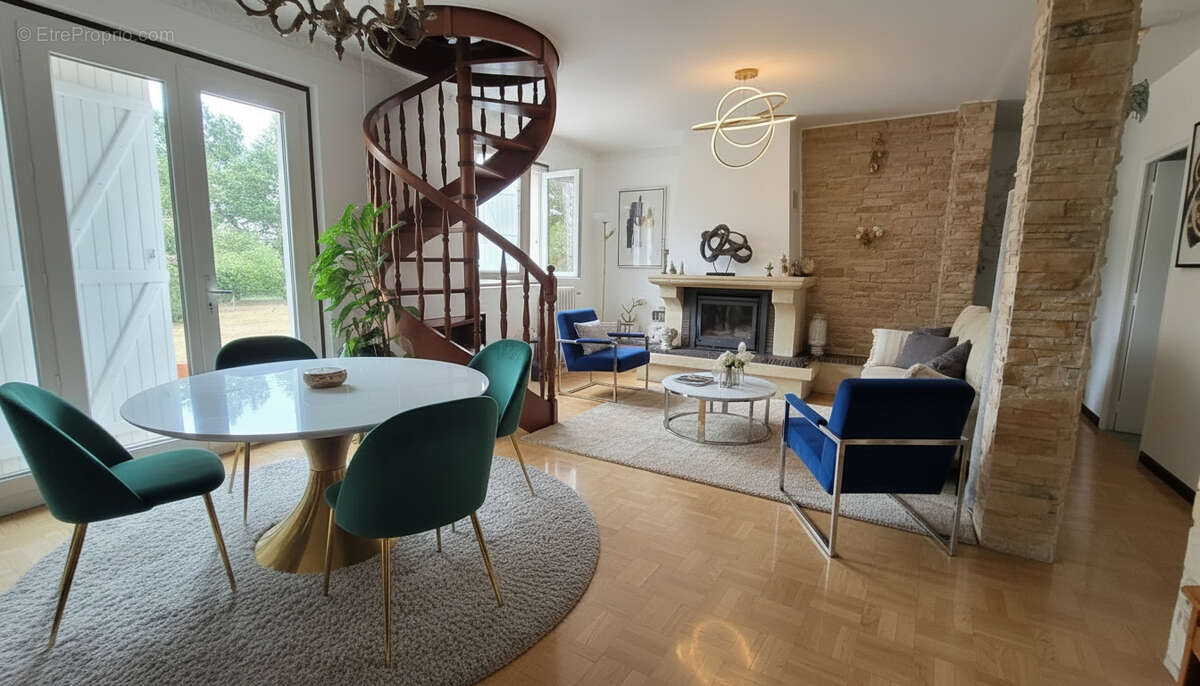 Maison familiale de 123 m² au sol sur 1 278 m² de terrain - photo 24