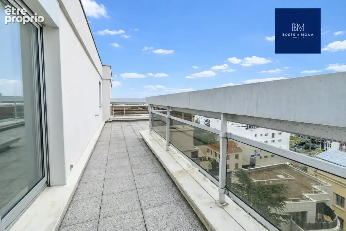 Appartement 95m2, dernier étage, avec terrasse, balcon et 2 places de stationnement, rue Lambrechts - photo 5
