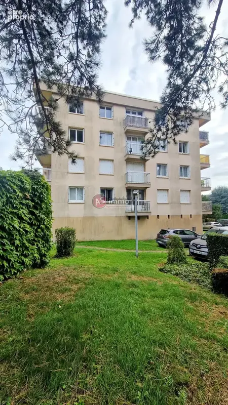Studio avec Ascenseur et cave & place de Parking - photo 14