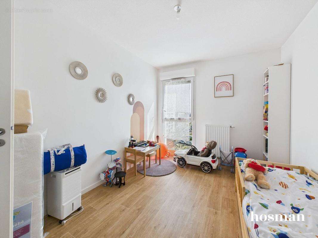 Bel appartement lumineux 3 pièces - Vue dégagée et parking - Allée René Cassagne, Lormont - photo 14
