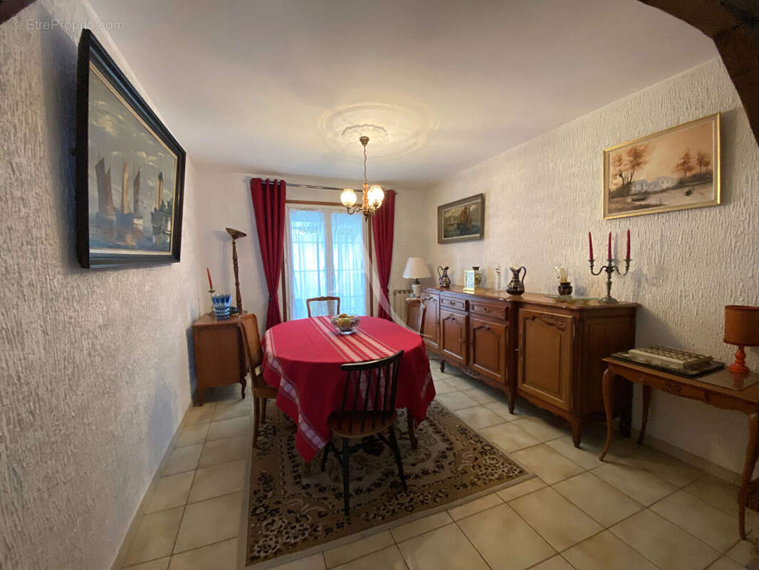 Maison à FAY-AUX-LOGES