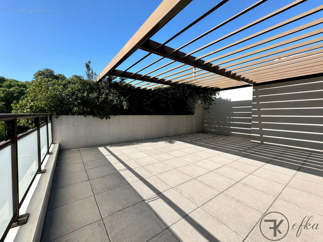 Appartement à CASTELNAU-LE-LEZ