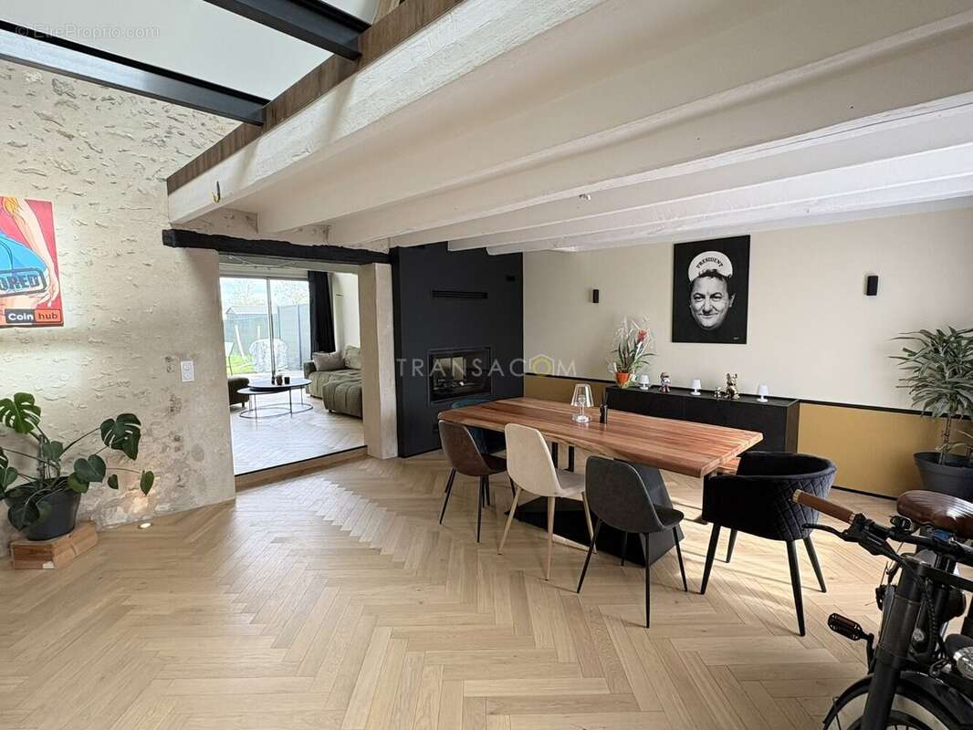 Maison à JOUE-LES-TOURS