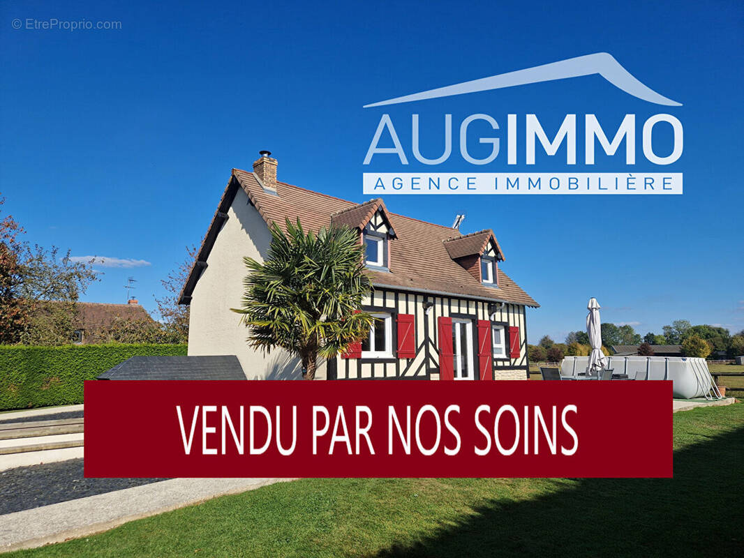 Maison à MOYAUX