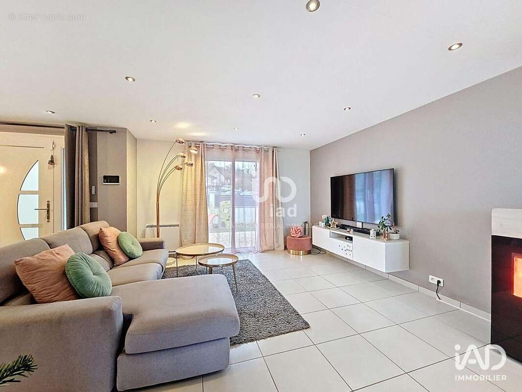 Photo 2 - Maison à MAGNANVILLE