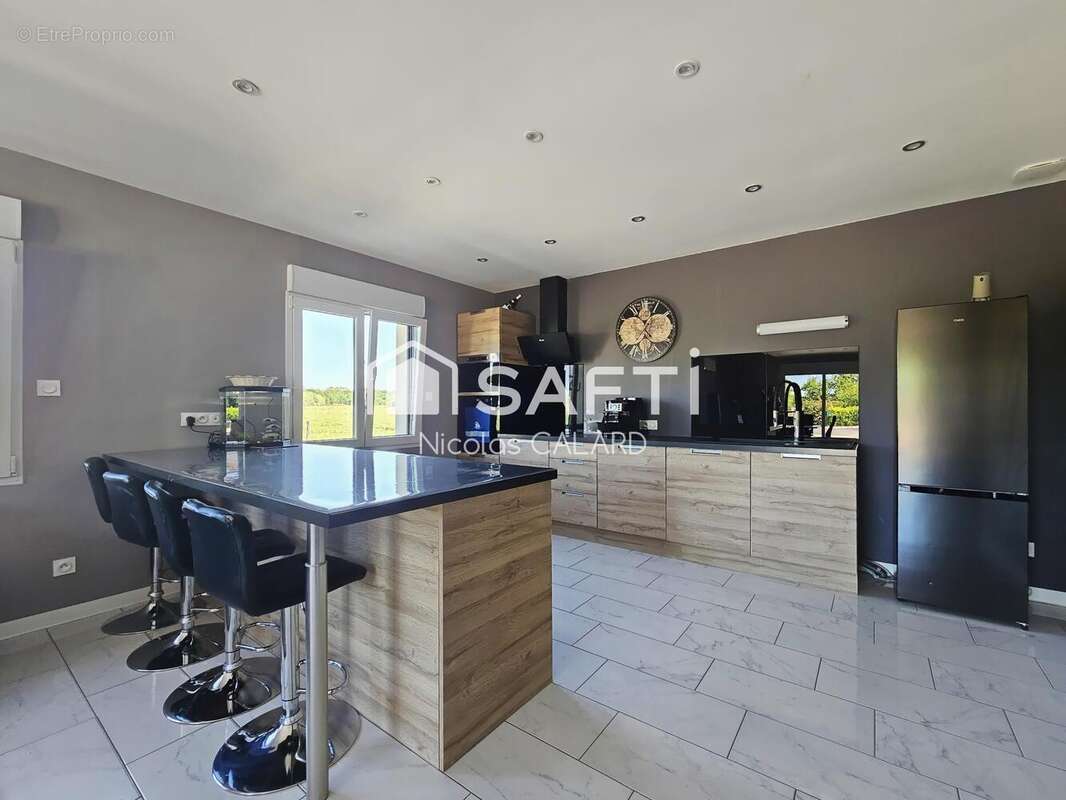 Photo 3 - Maison à LOUHANS