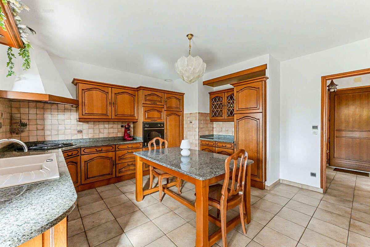 Maison à VILLENEUVE-TOLOSANE