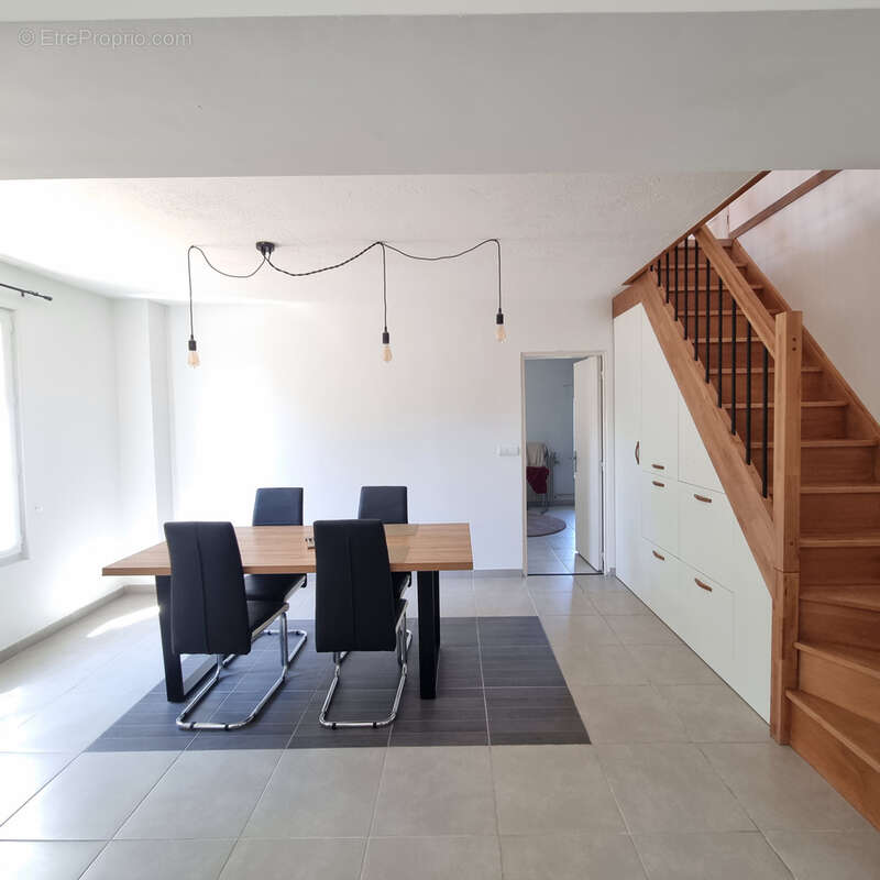 Vous rêvez d'une maison où poser vos valises, au calme, et avec des prestations modernes ? - photo 8