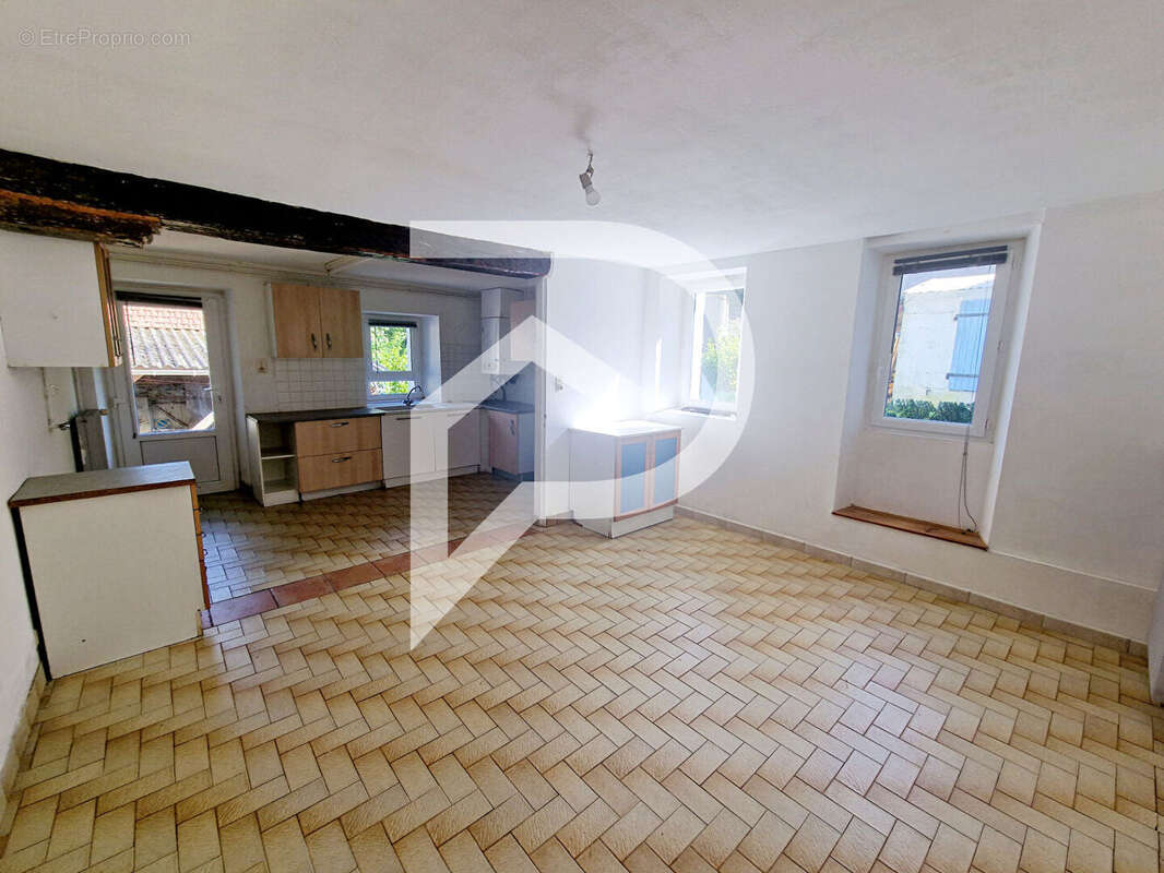 Maison à ARTHEZ-DE-BEARN