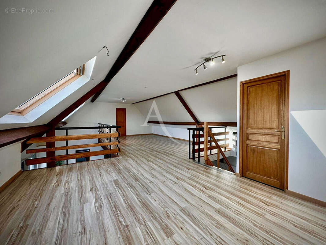 Maison à NOGENT-SUR-EURE