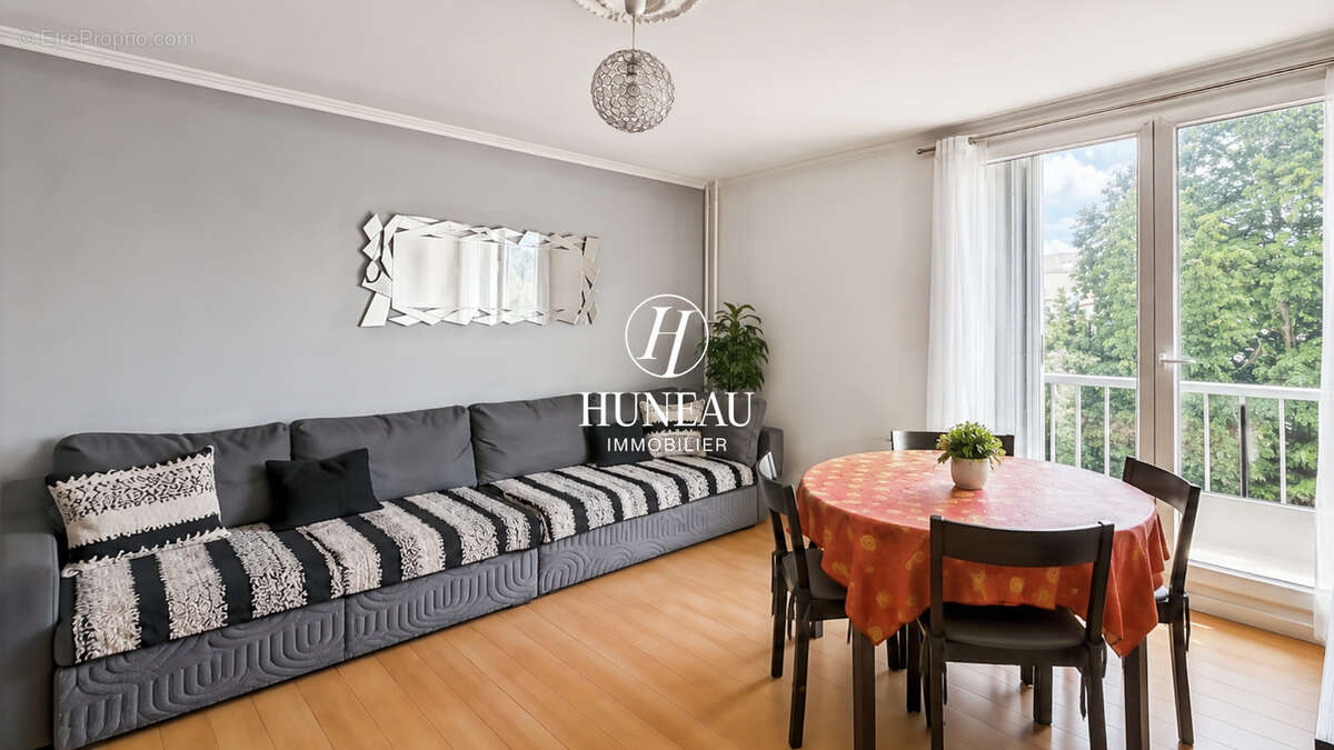 Appartement à SAINT-DENIS