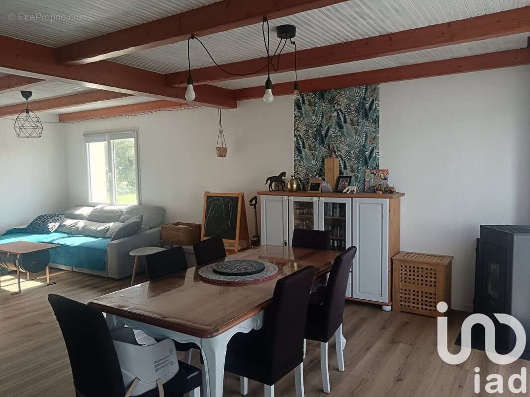 Photo 3 - Maison à COMMEQUIERS