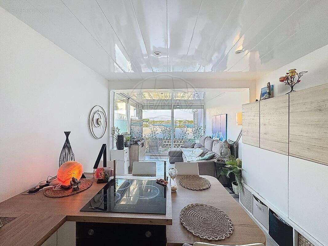 Appartement à LEUCATE