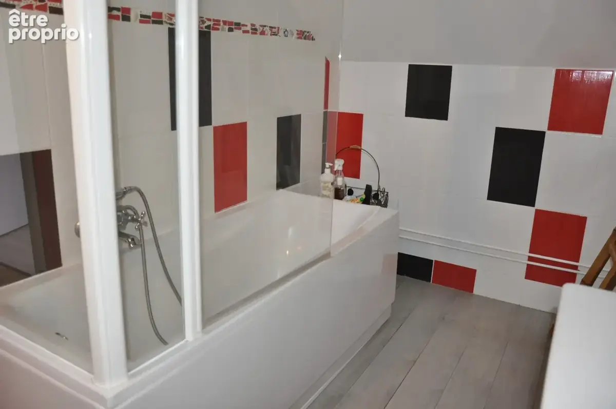 Belle villa atypique de 165 m2, avec une parcelle de terrain de 12327 m2 - photo 18