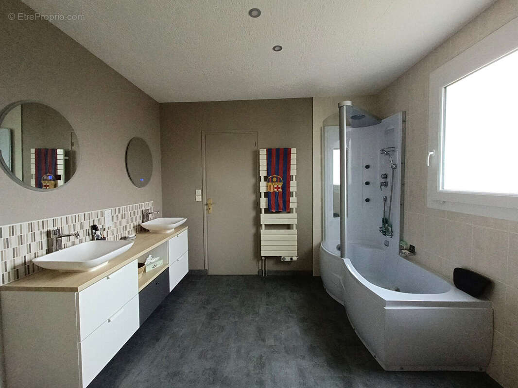 Propriété 5 Chambres - photo 5
