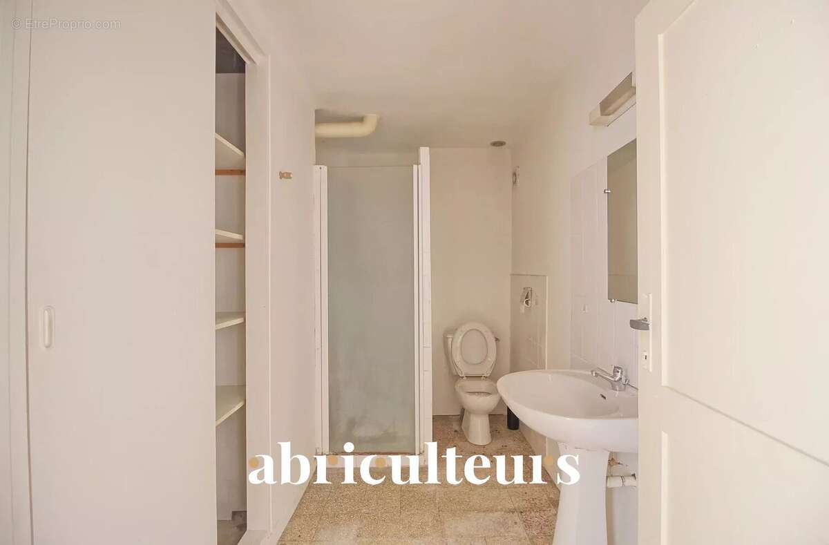 Appartement à ROGNES