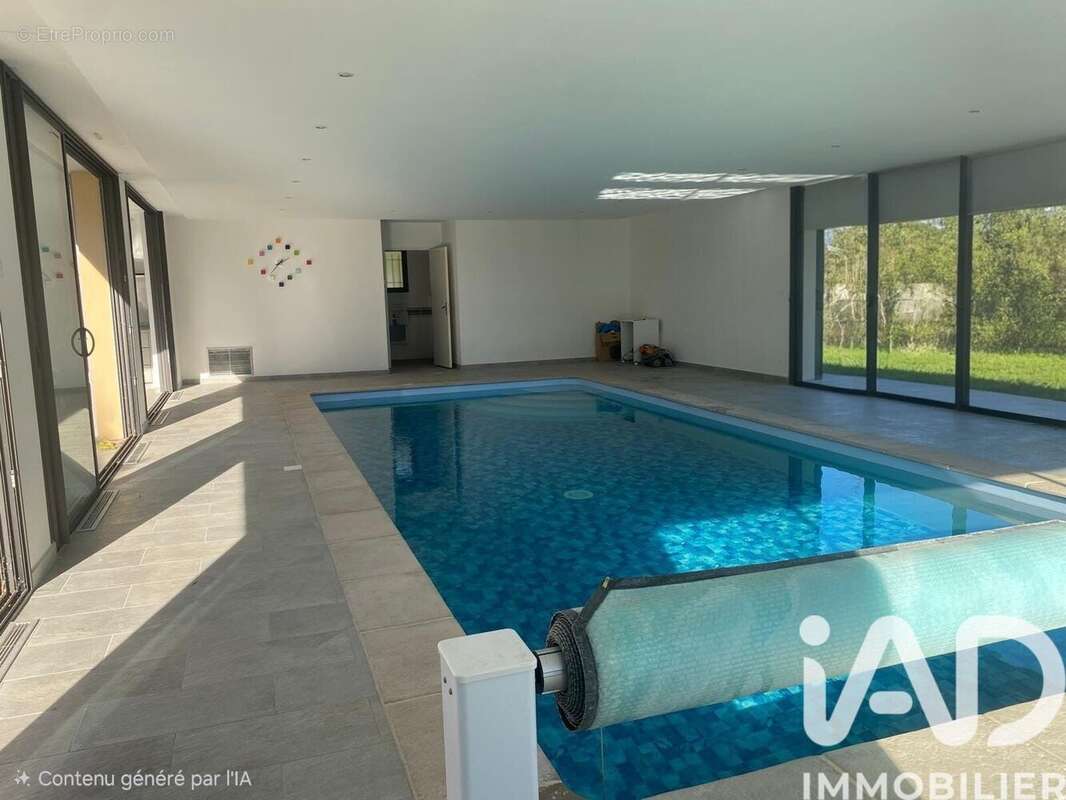 Photo 2 - Maison à ALTHEN-DES-PALUDS