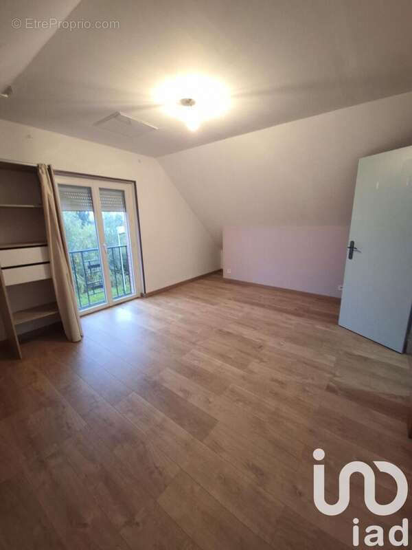 Photo 9 - Appartement à BELLERIVE-SUR-ALLIER