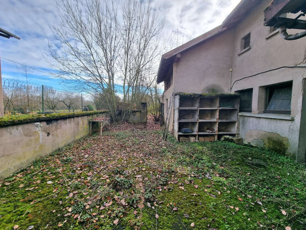 Maison à CHATEAU-BREHAIN