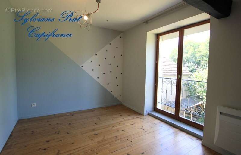 Maison de caractère 5 pièces de 126 m² avec garage sur terrain de 1000 m² ARROS DE NAY (64) - photo 11