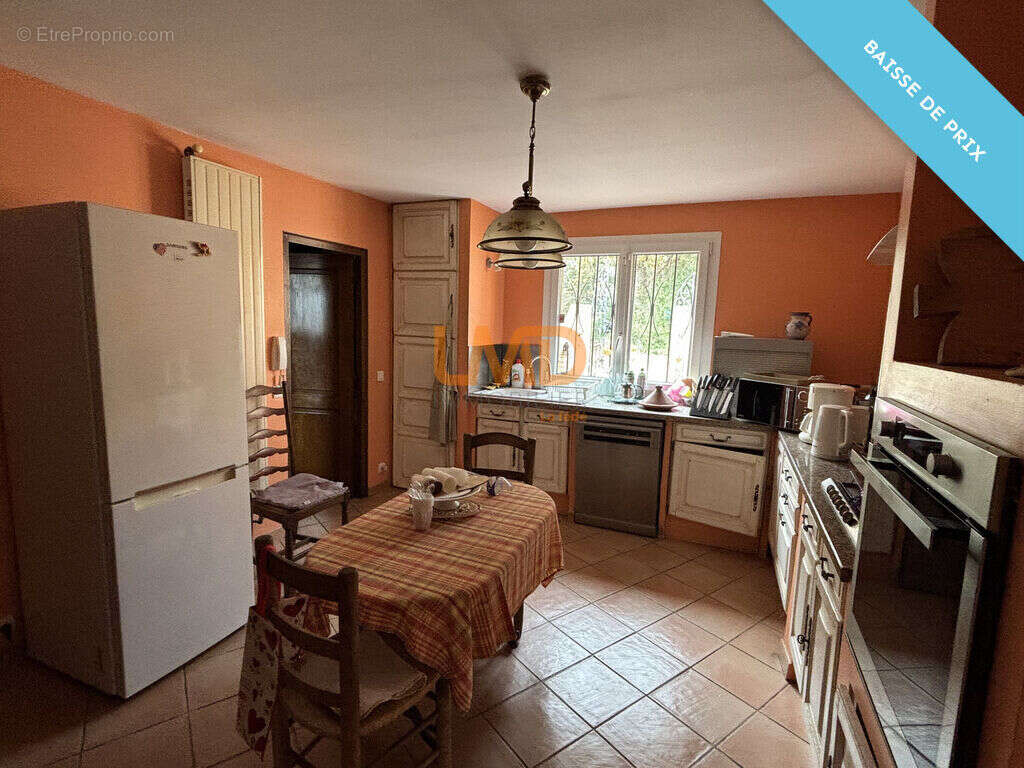 villa individuelle 240m2 avec piscine  et parcelle constructible - photo 4