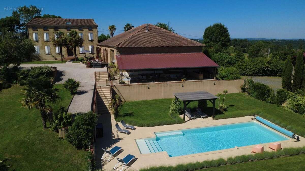 Maison à AIGNAN