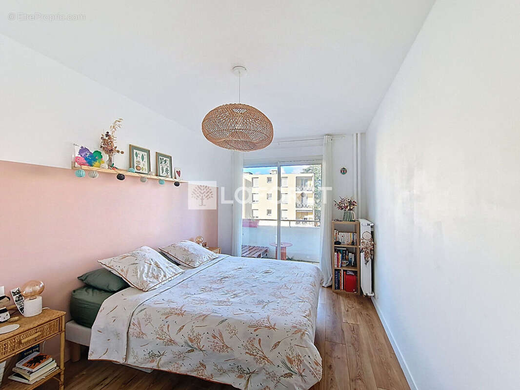 Appartement à CALUIRE-ET-CUIRE