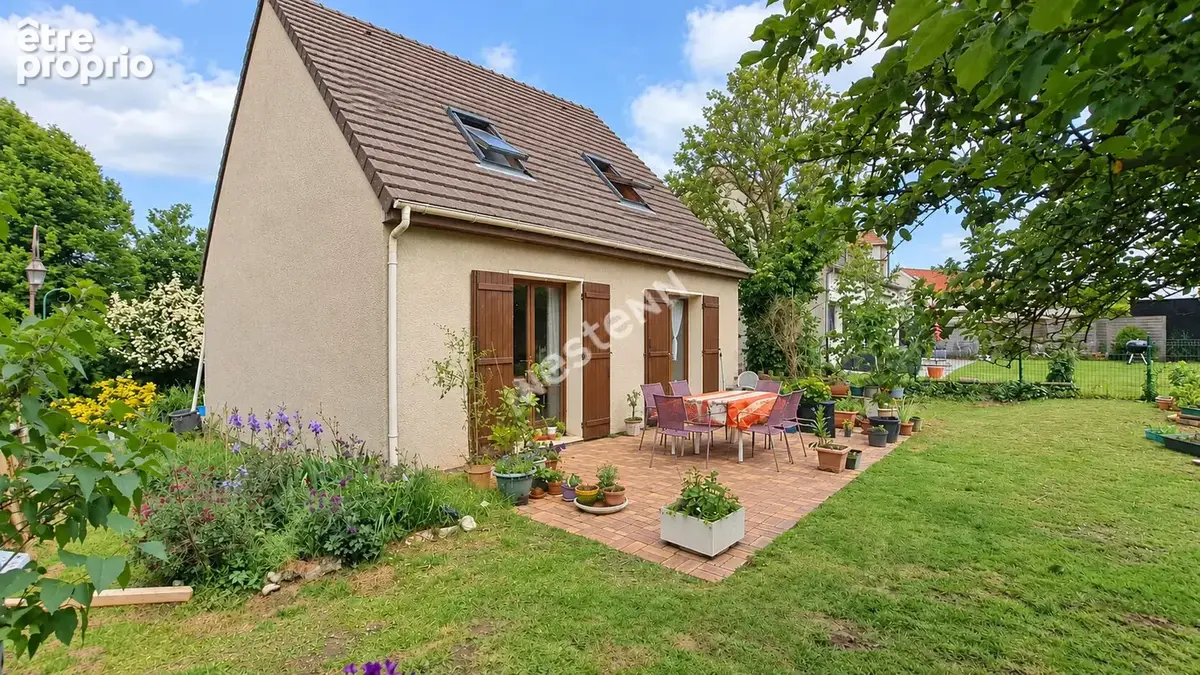 Maison à BELLOY-EN-FRANCE