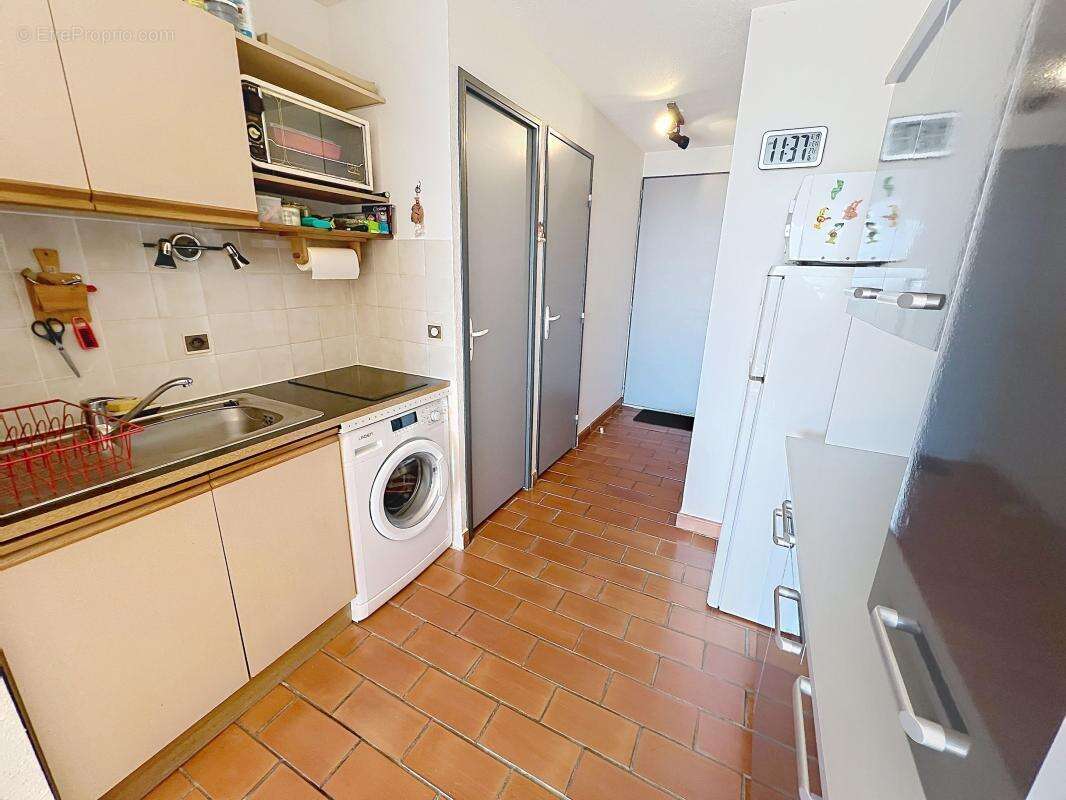 Appartement à VILLENEUVE-LOUBET