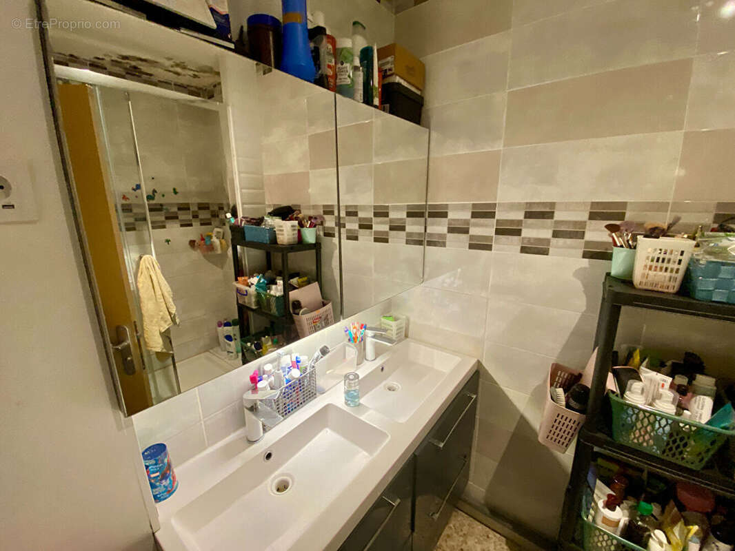 Appartement à MARSEILLE-15E