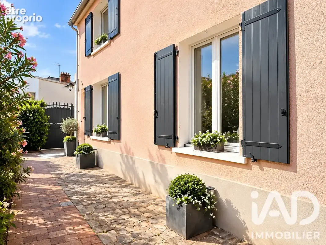 Photo 1 - Maison à ETAMPES
