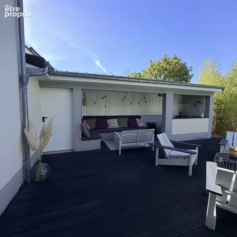 A vendre saint-julien-les-villas maison 254,67m2 5 suites parentales piscine jardin 987m2 - photo 8