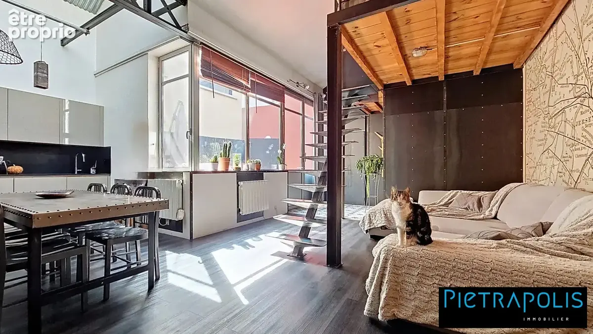 Appartement 70 m² à Charbonnieres-Les-Bains  - photo 3