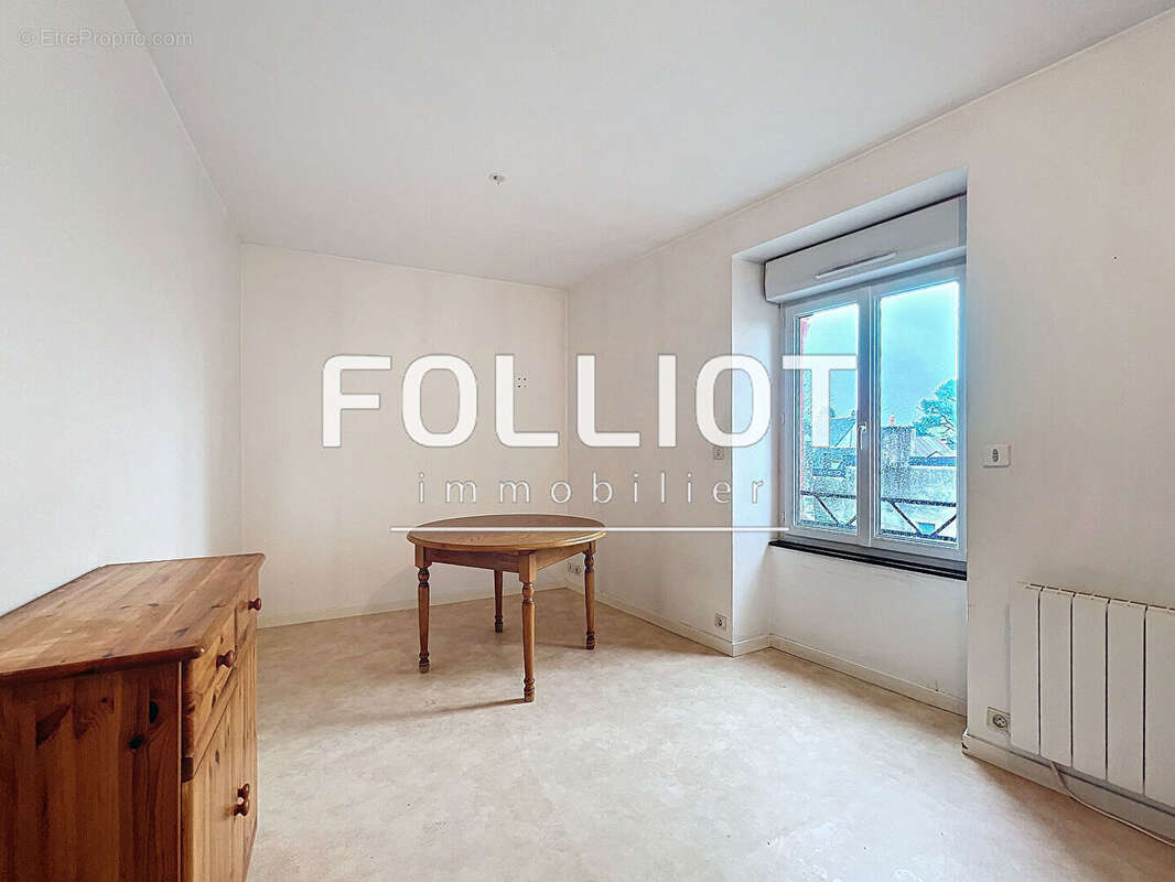 Appartement à SAINT-AUBIN-DU-CORMIER