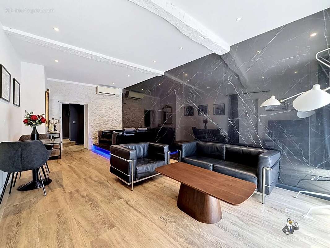 2 pièces Cannes Centre – Love Room, Local - photo 3