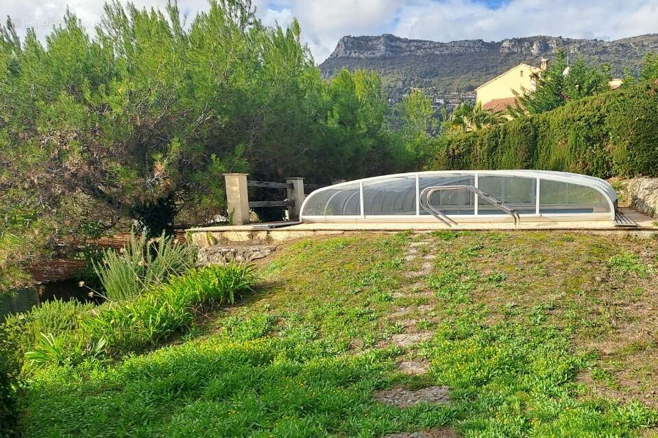 Terrain à VENCE