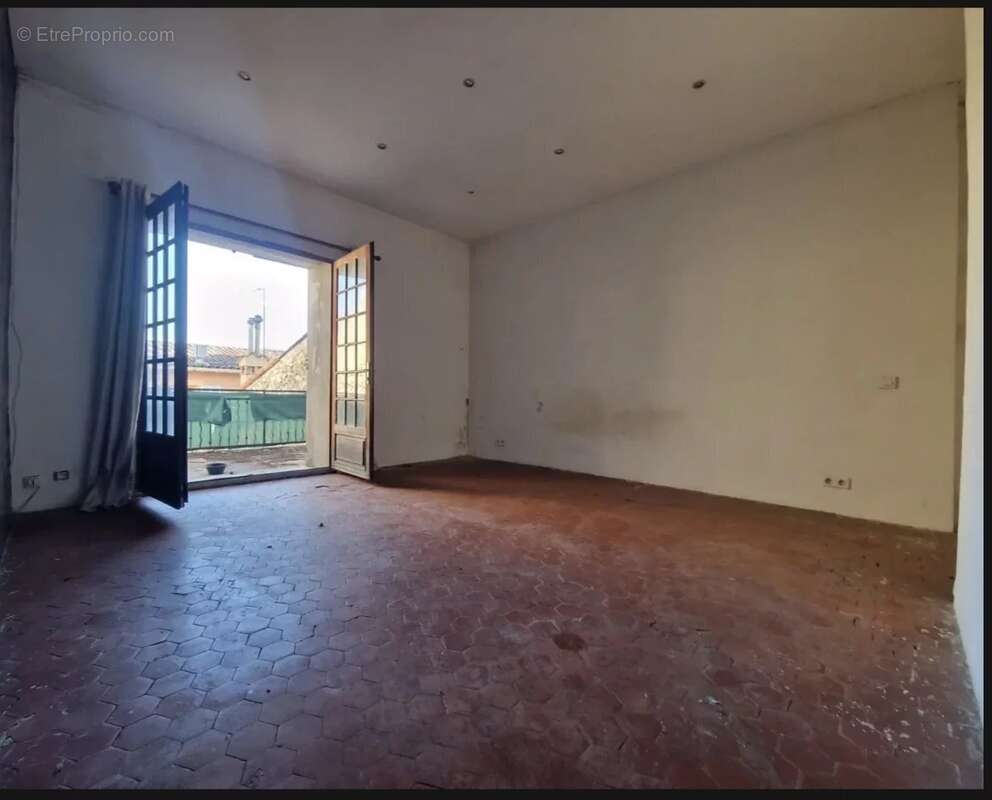 Appartement à VENCE