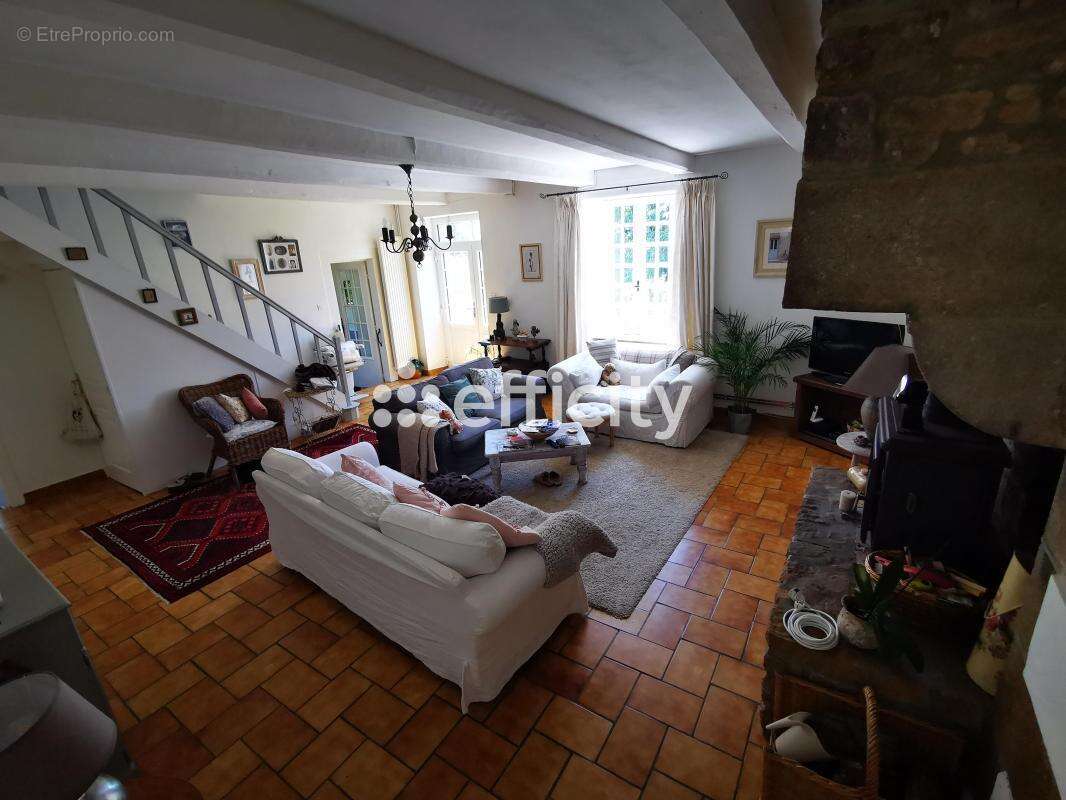 Maison en pierres - photo 16