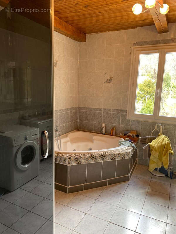 Maison à LE FUGERET