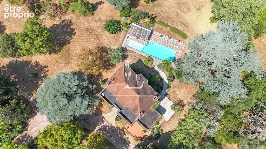 Maison de maitre de caractere avec parc, piscine et dependances aux portes de montauban - photo 2